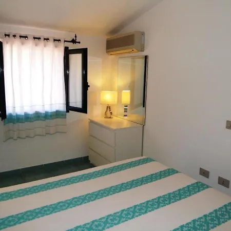 Locazione Turistica Casa Canoa 3 * Cala Liberotto
