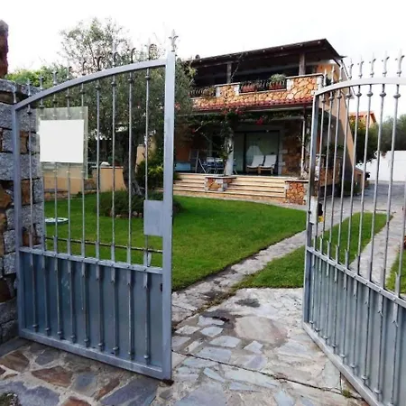 Locazione Turistica Casa Canoa 3 Διαμέρισμα *