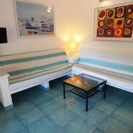 Daire Locazione Turistica Casa Canoa 3 Cala Liberotto